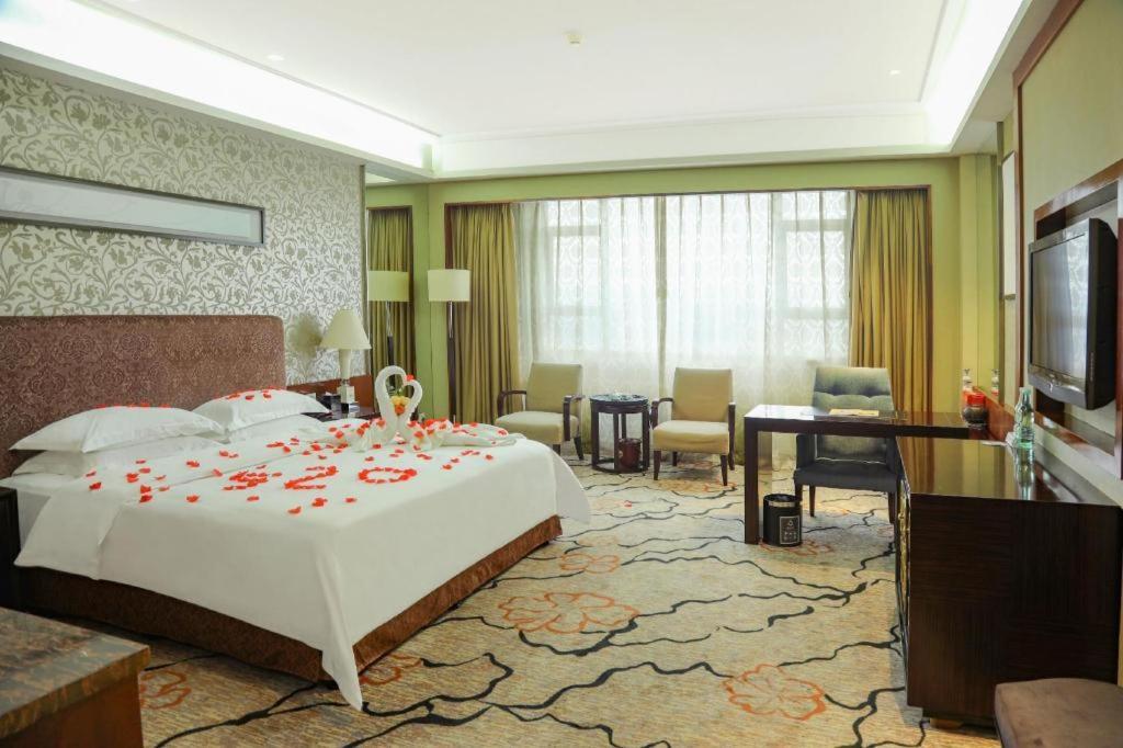 Eurasia International Hotel Dongguan  Eksteriør bilde
