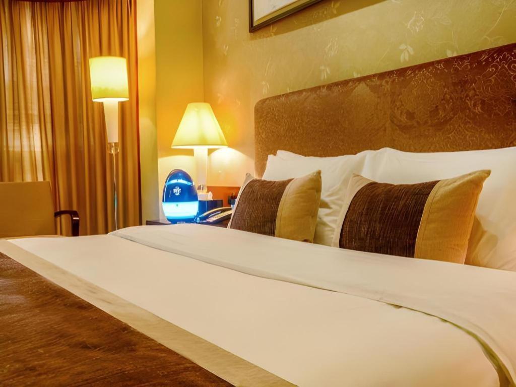 Eurasia International Hotel Dongguan  Eksteriør bilde
