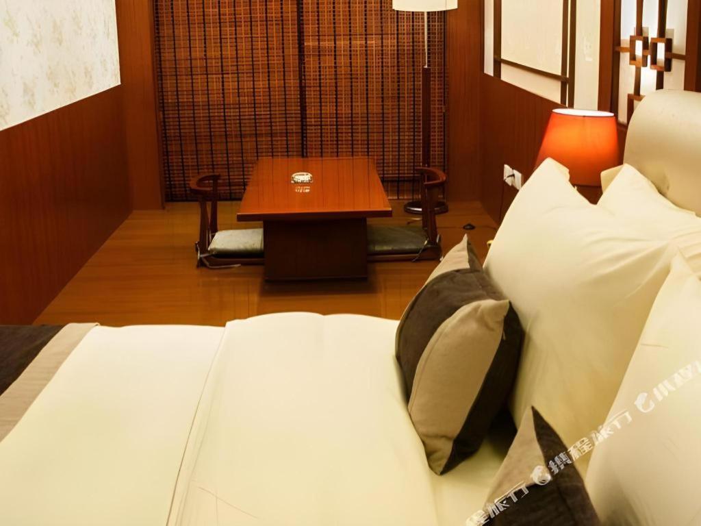 Eurasia International Hotel Dongguan  Eksteriør bilde